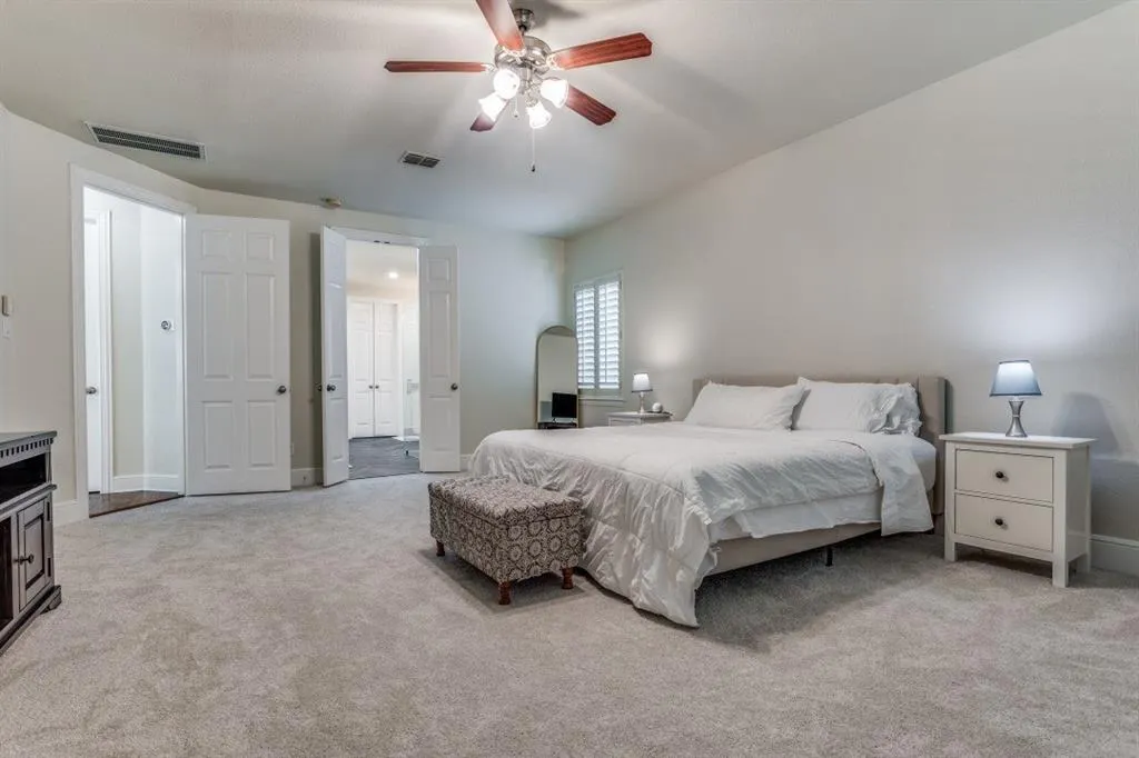 6909 Medallion Drive