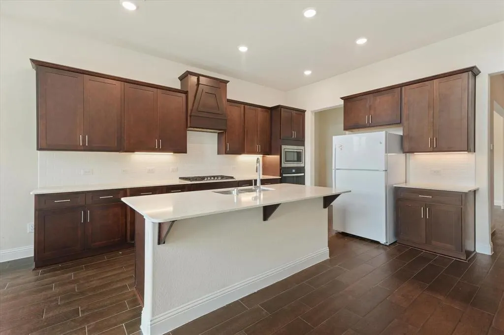 208 Santa Lucia Drive