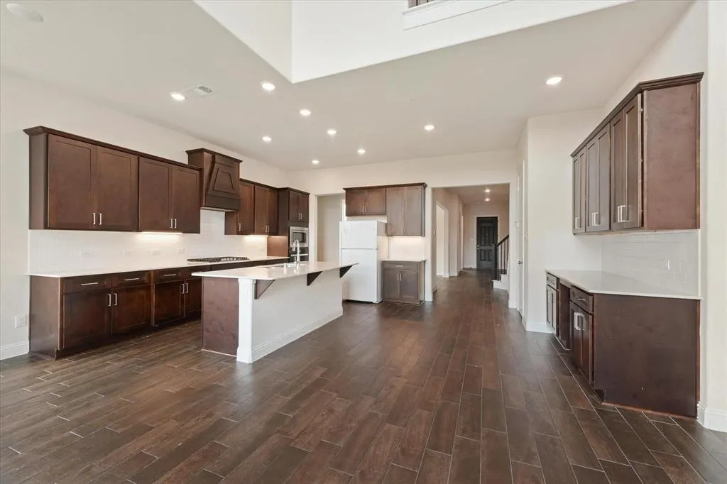 208 Santa Lucia Drive