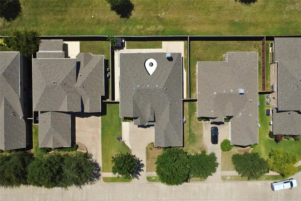 1211 Windgate Way