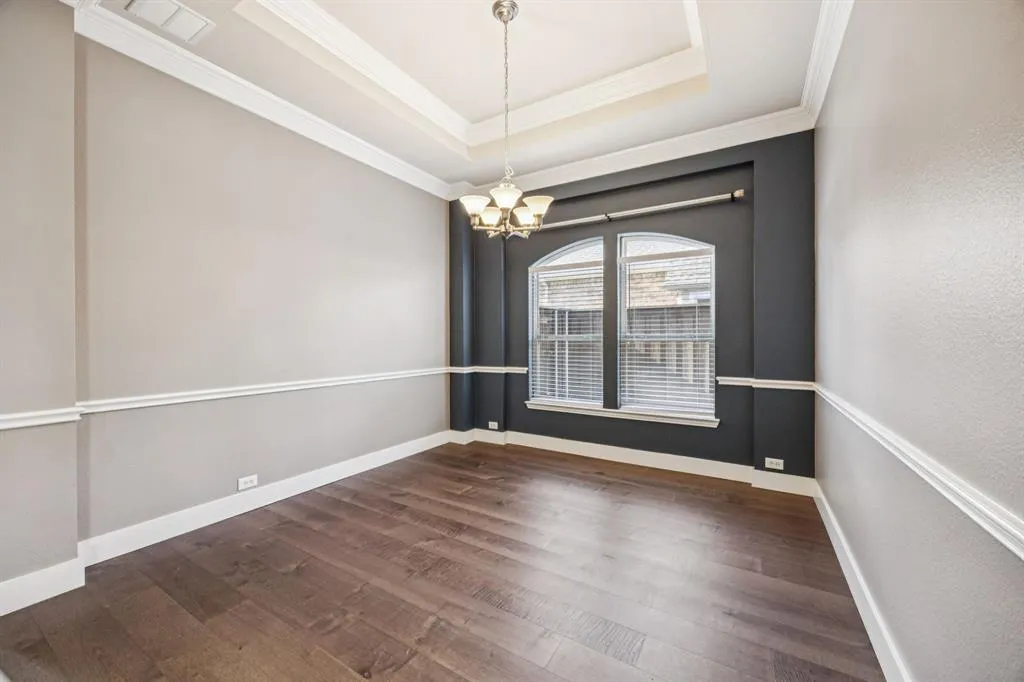 1211 Windgate Way