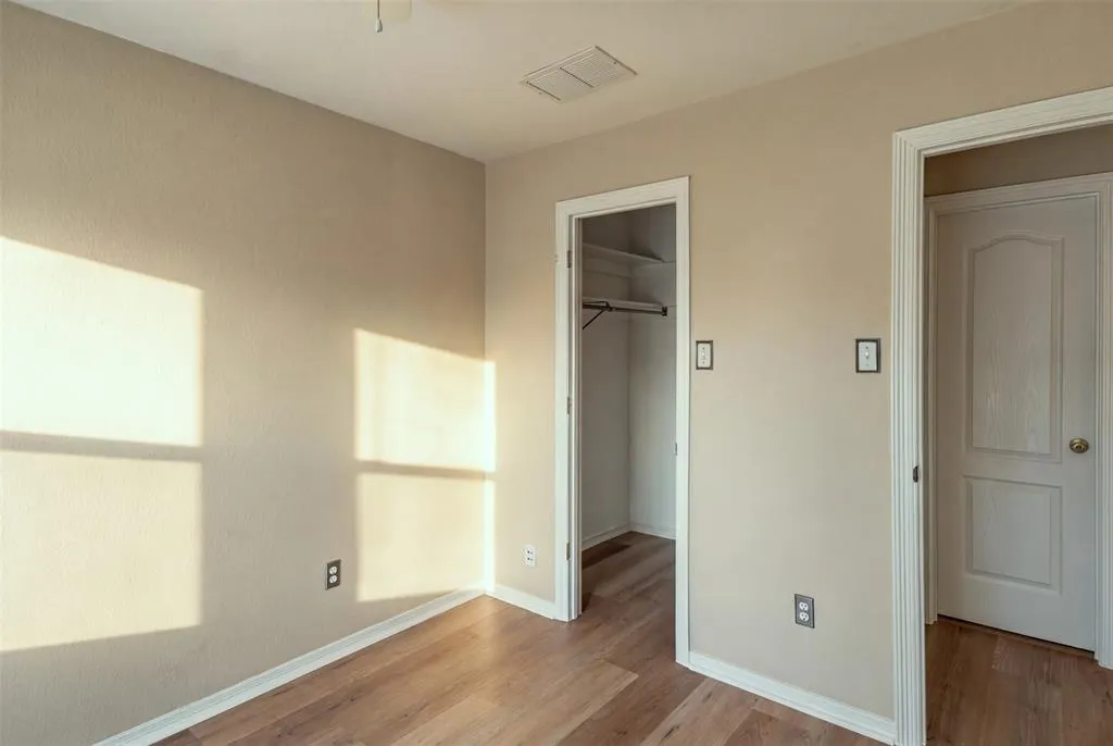 2105 Glendale Drive