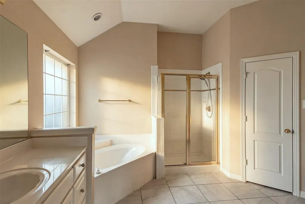 2105 Glendale Drive