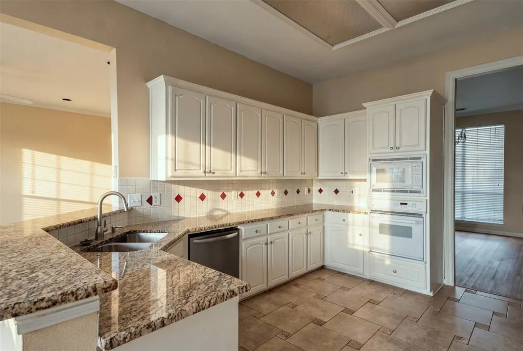 2105 Glendale Drive