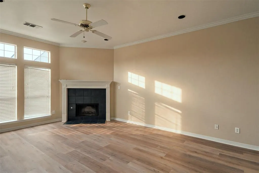 2105 Glendale Drive