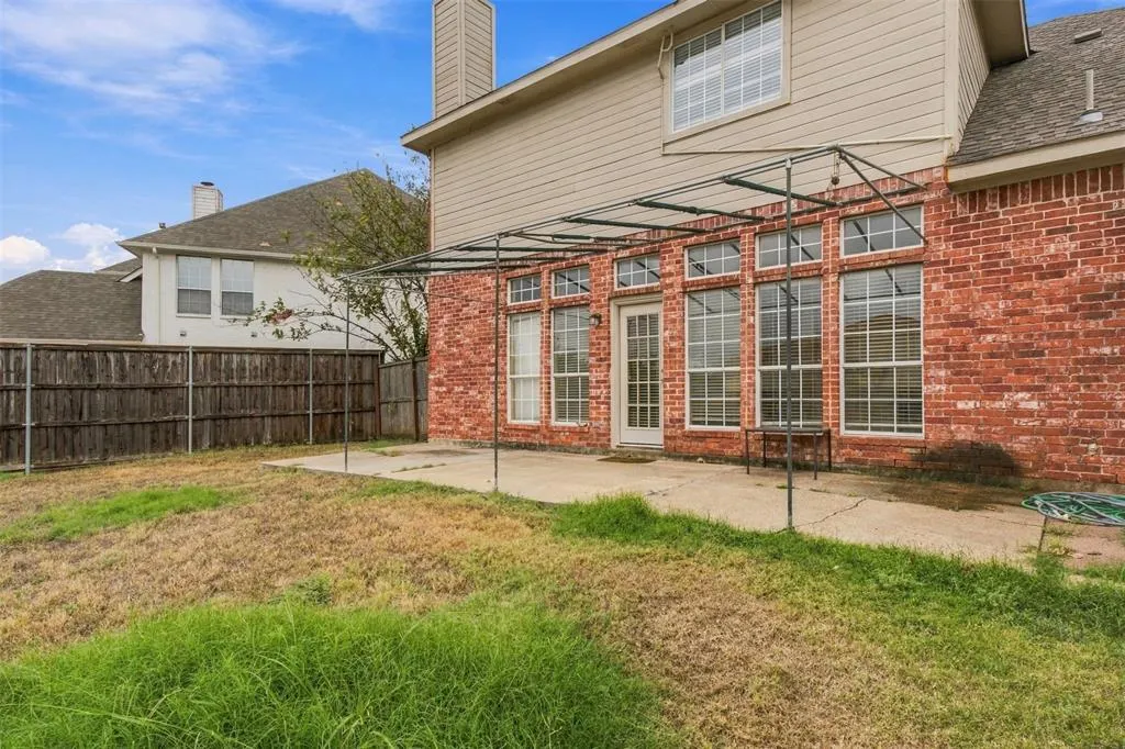 2105 Glendale Drive