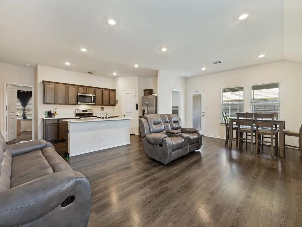 15127 Athena Drive