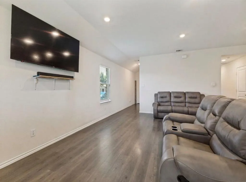 15127 Athena Drive