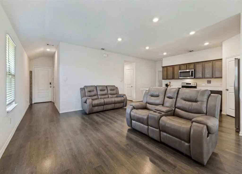 15127 Athena Drive