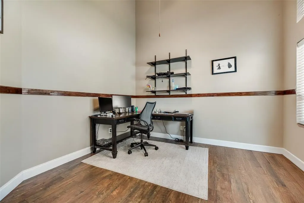 4104 Tiffany Drive