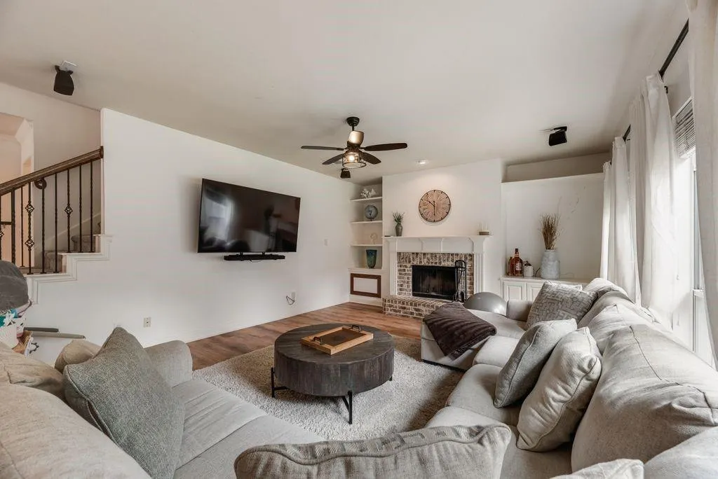 4104 Tiffany Drive