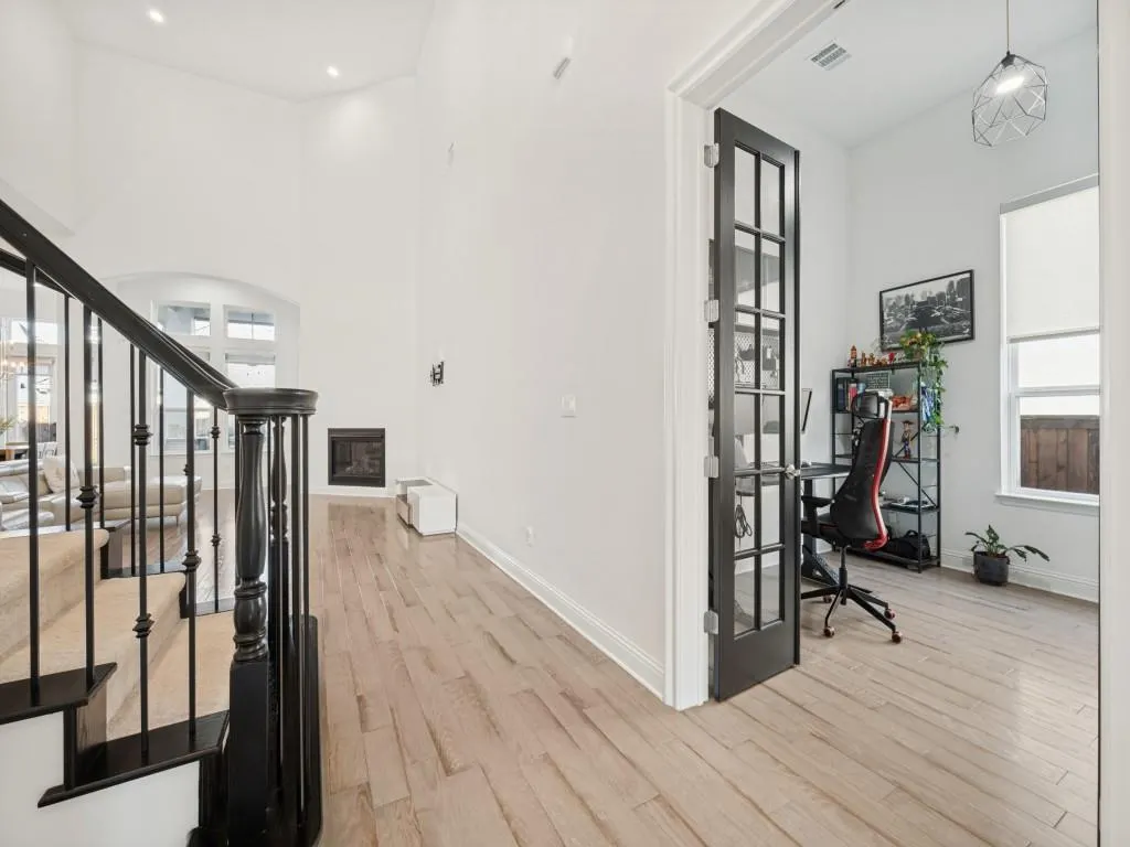 6669 Titus Lane