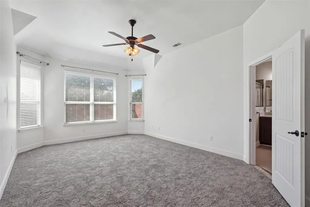 11809 Bertram Road