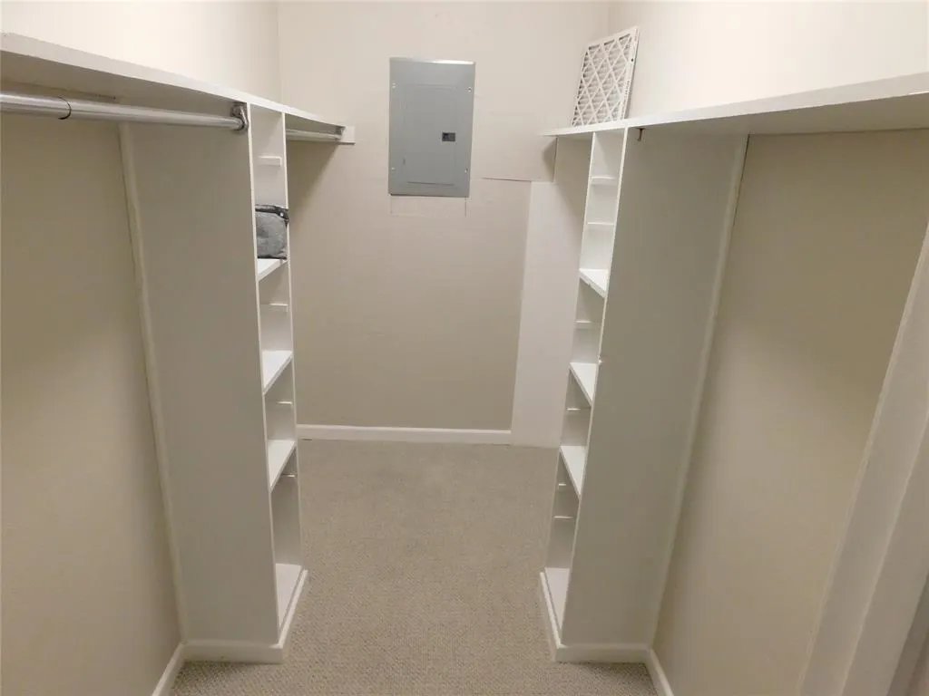 4239 Mckinney Avenue #208