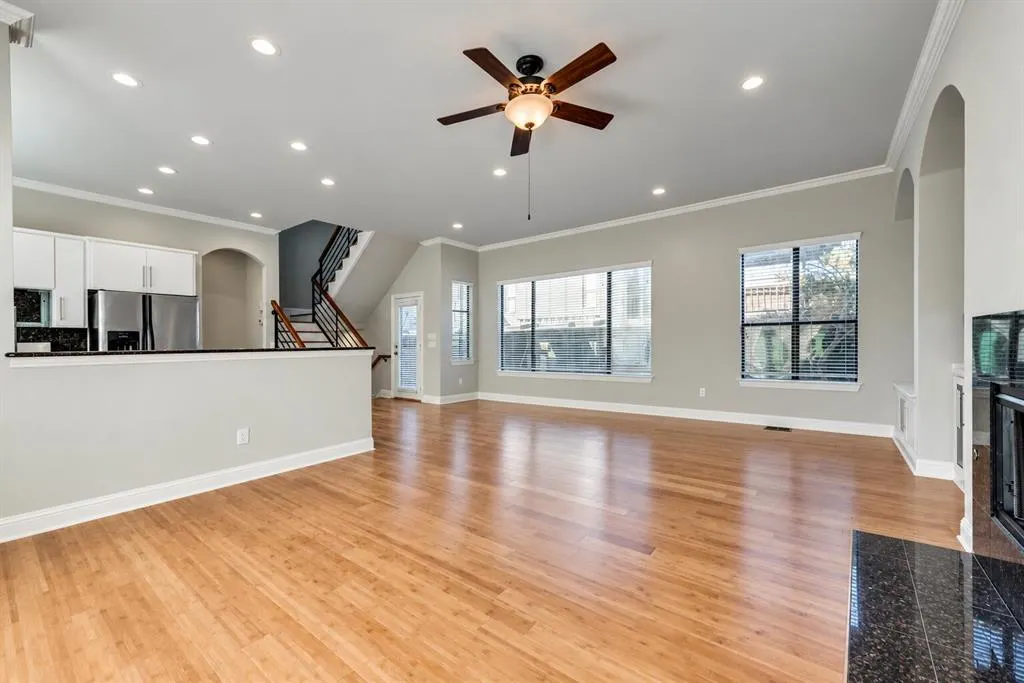4432 Bowser Avenue #C