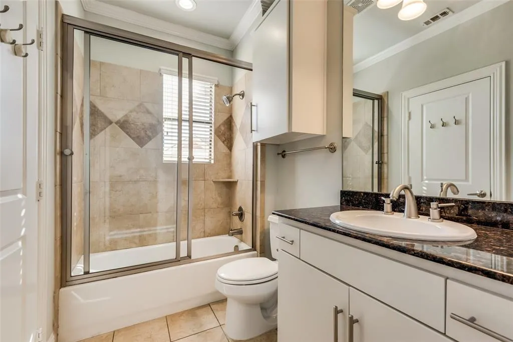 4432 Bowser Avenue #C