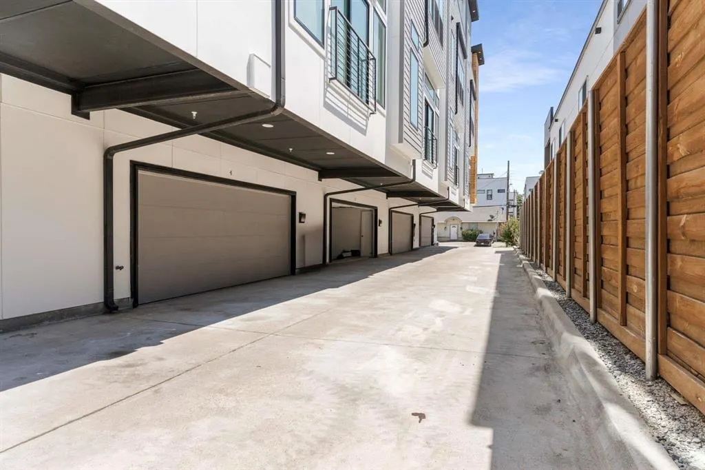 4223 Delano Place