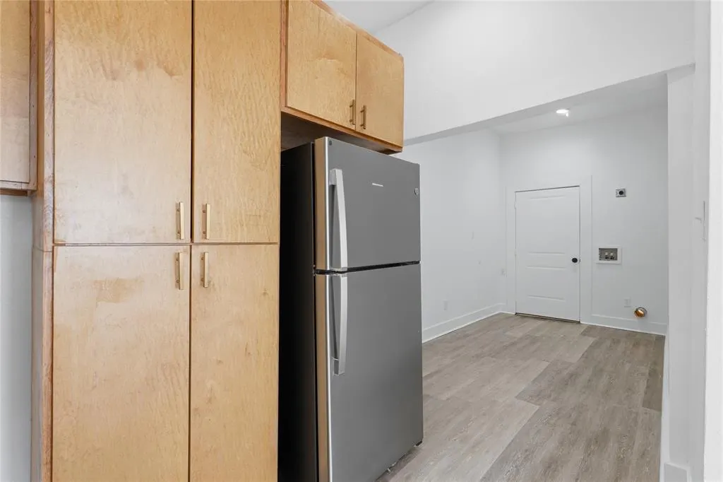 506 N Lancaster Avenue #506A