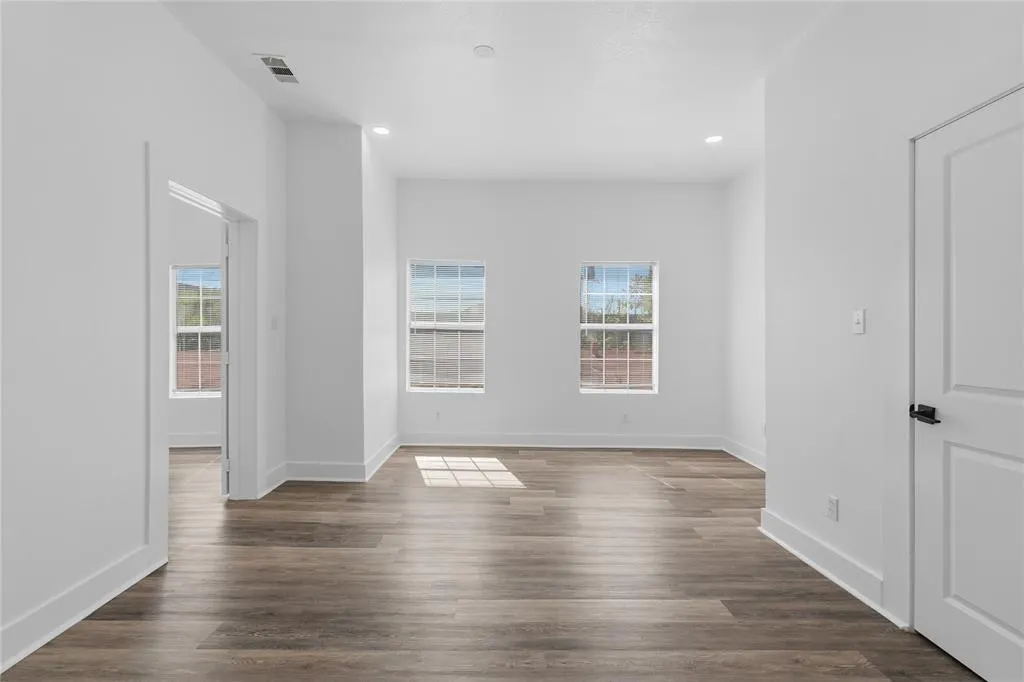 506 N Lancaster Avenue #506A