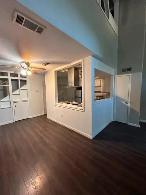 9696 Walnut Street #2101