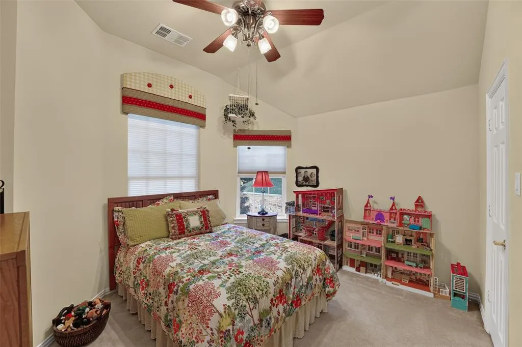 6531 Shadywood Drive