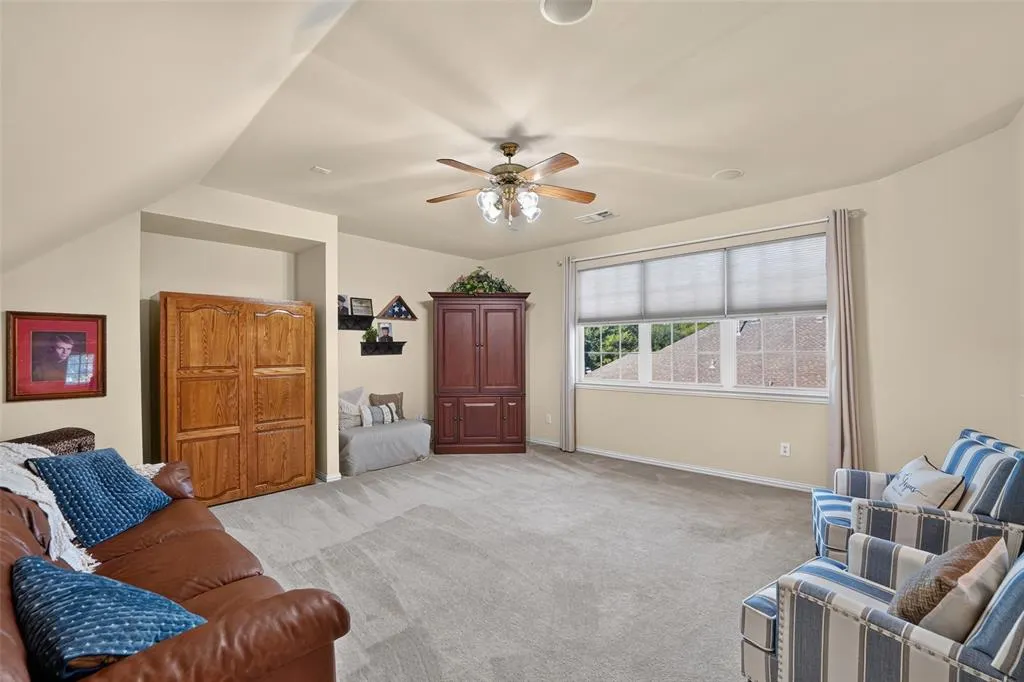 6531 Shadywood Drive