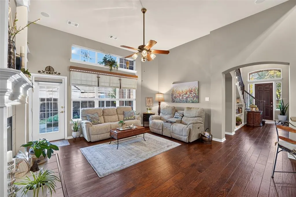 6531 Shadywood Drive