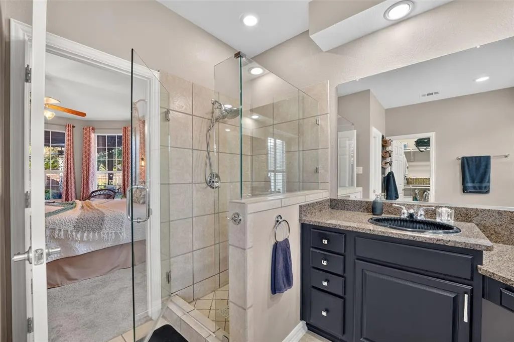 6531 Shadywood Drive