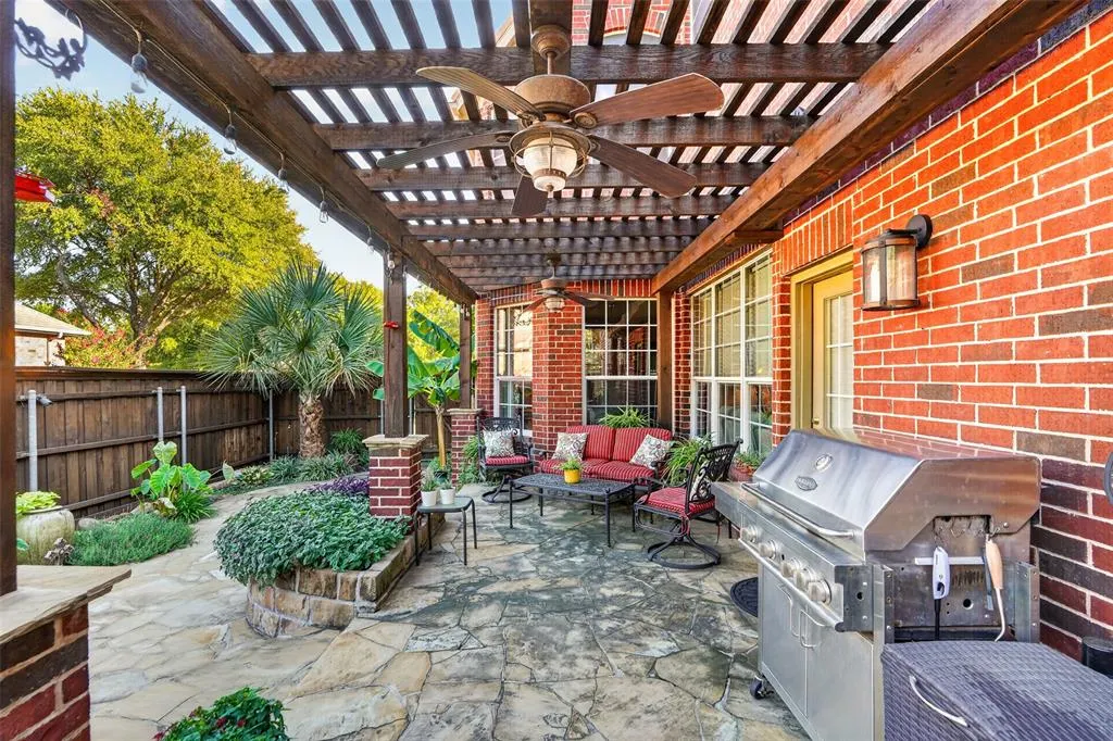 6531 Shadywood Drive