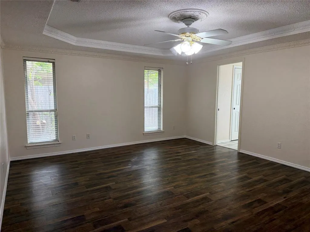 2408 Skiles Drive