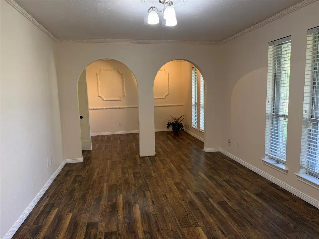 2408 Skiles Drive