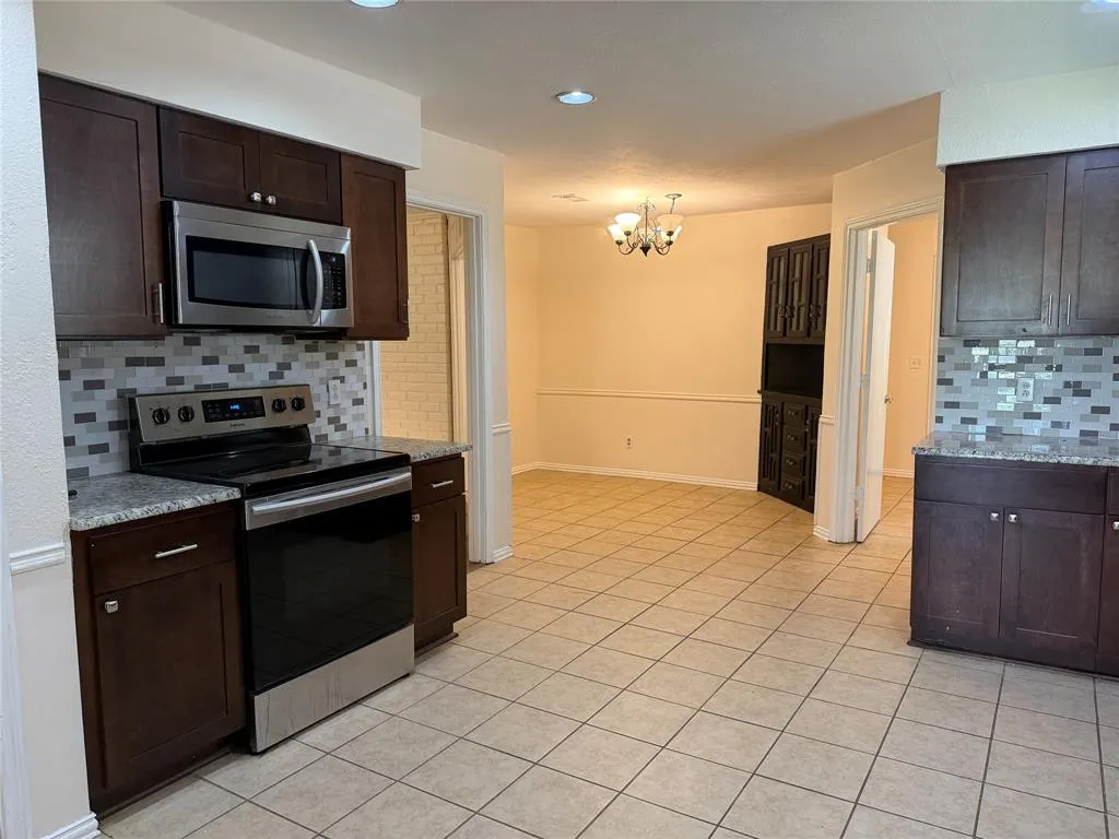 2408 Skiles Drive