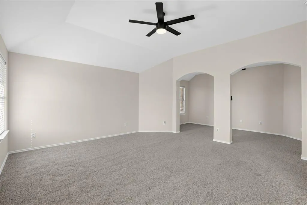 6408 Canyon Lake Drive
