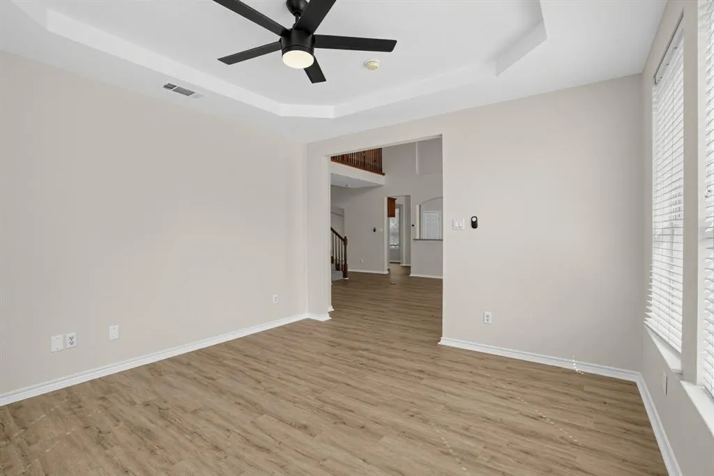 6408 Canyon Lake Drive