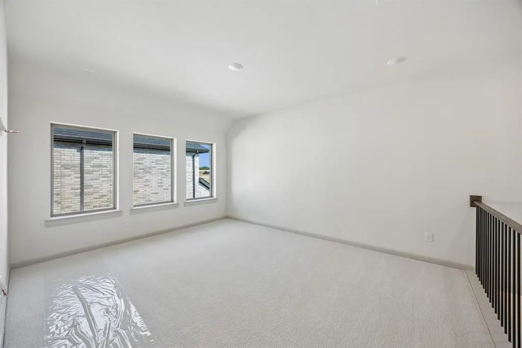 2444 Aurora Avenue