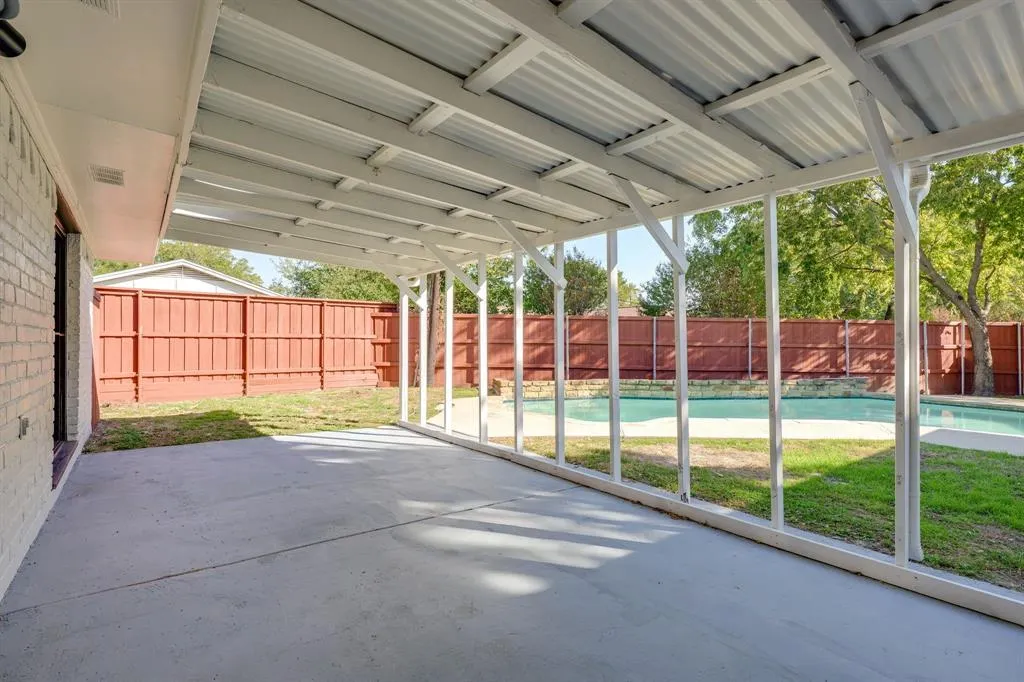 1204 Janwood Drive