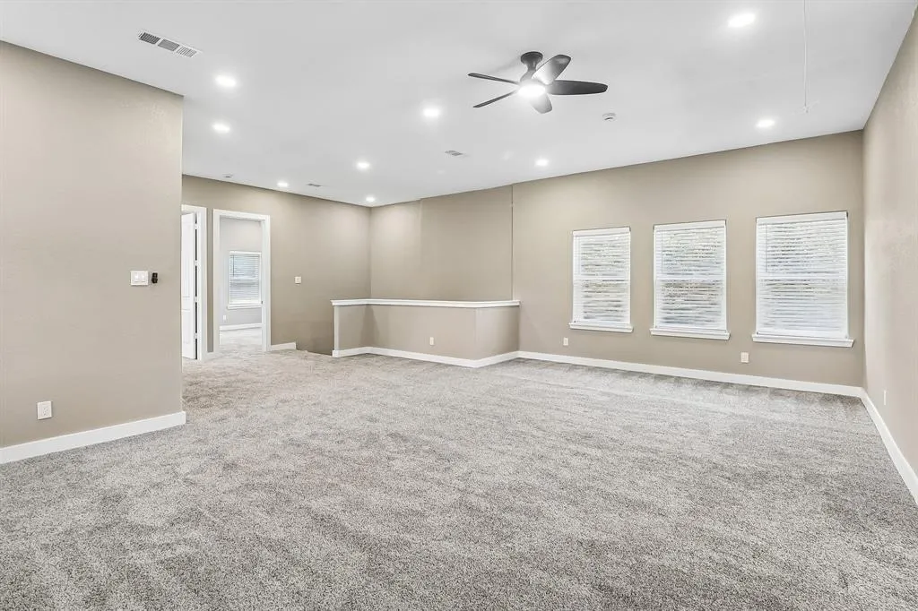 10711 Cromwell Drive