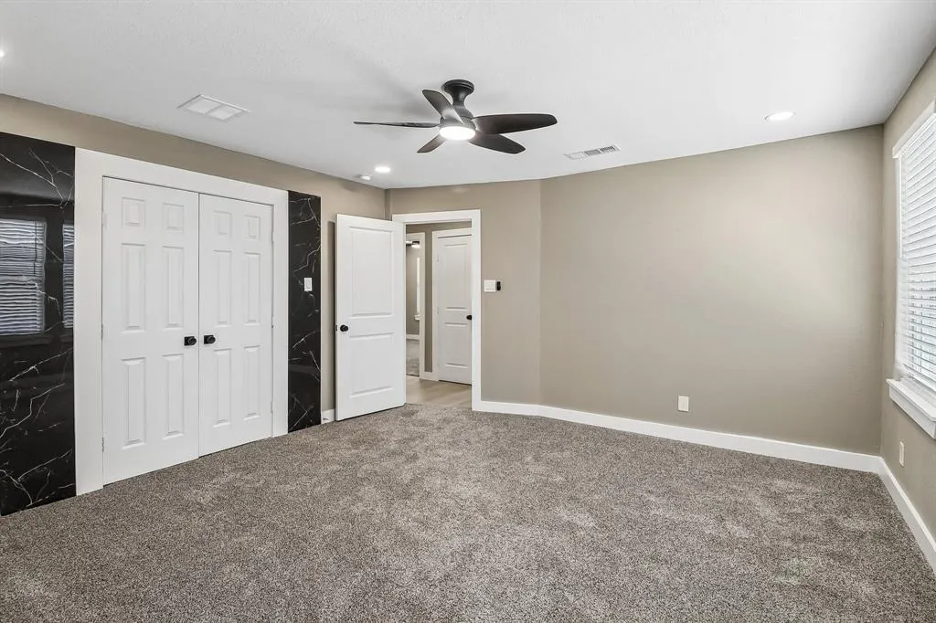 10711 Cromwell Drive