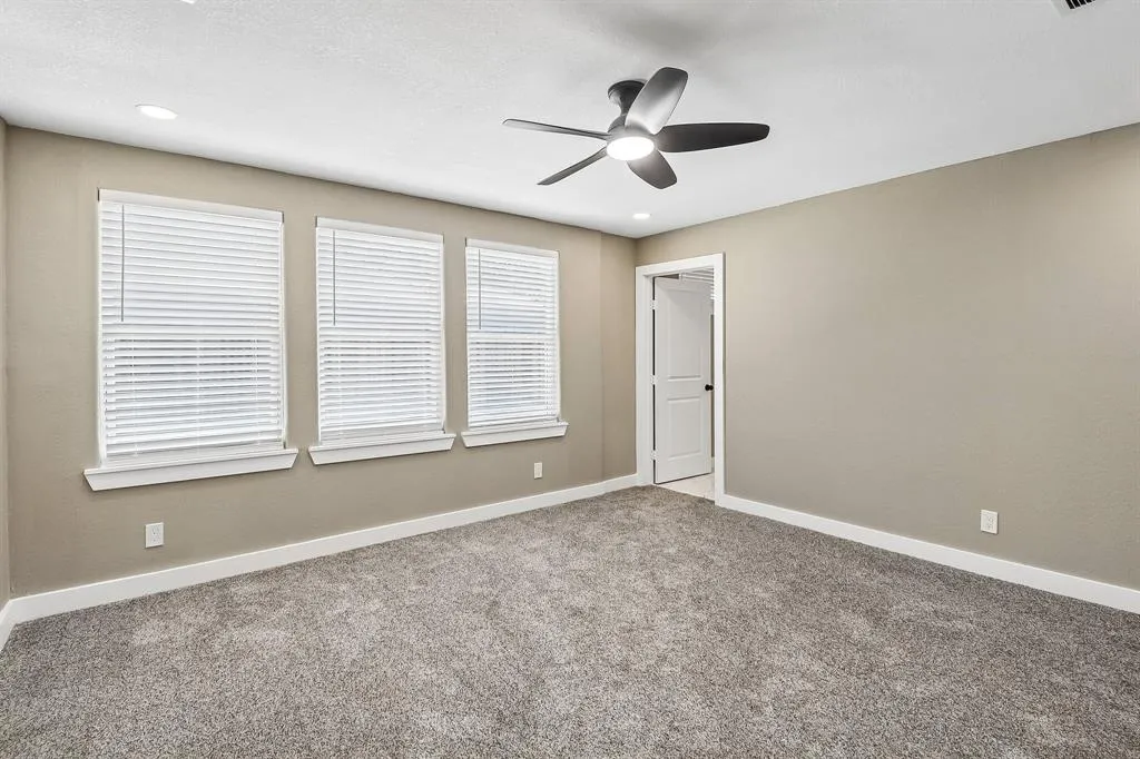 10711 Cromwell Drive