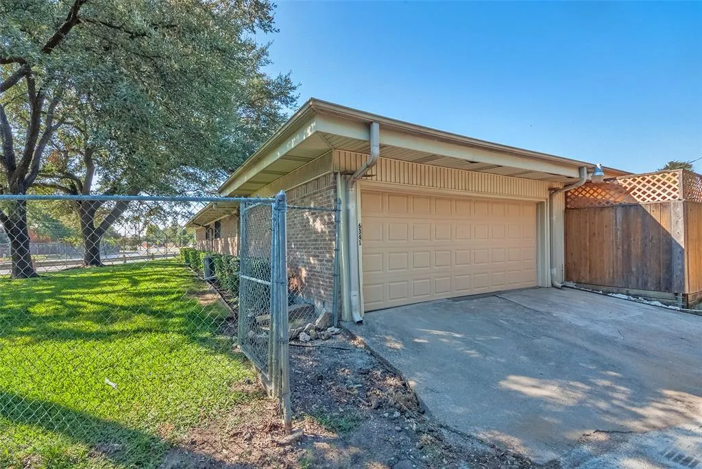 6341 Rincon Way