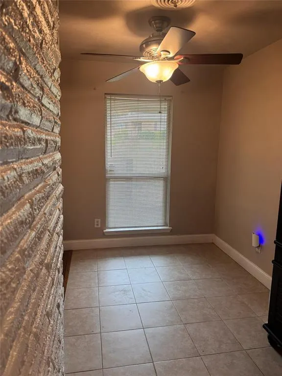 7348 Walling Lane