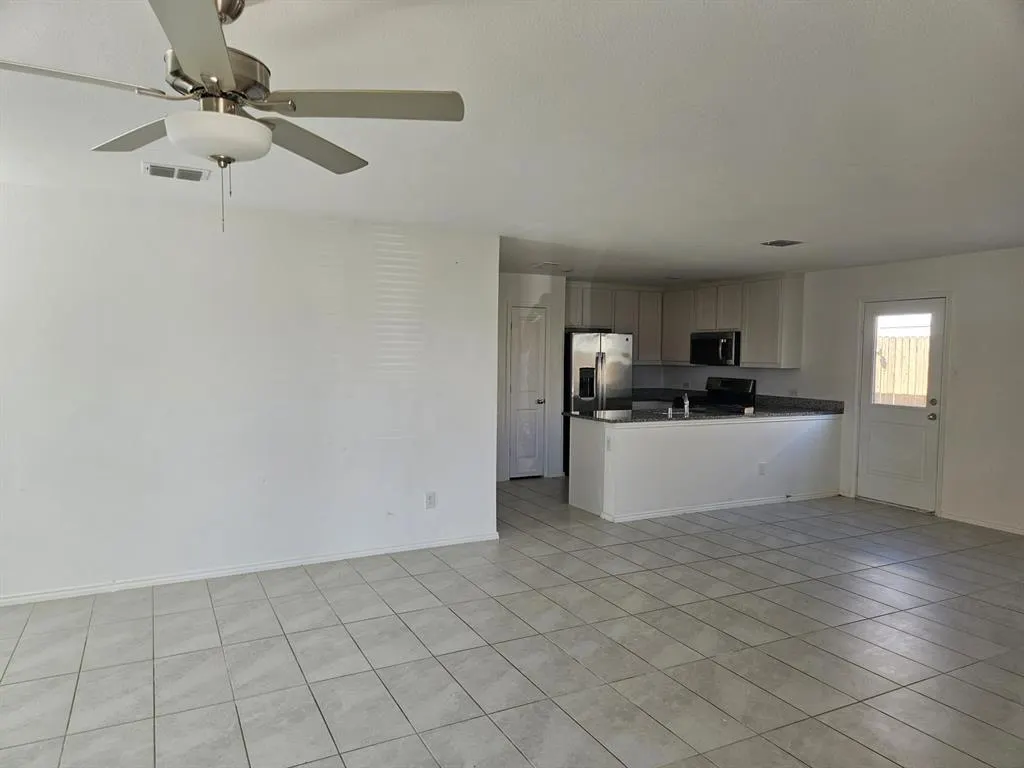 3338 Beckwith Way