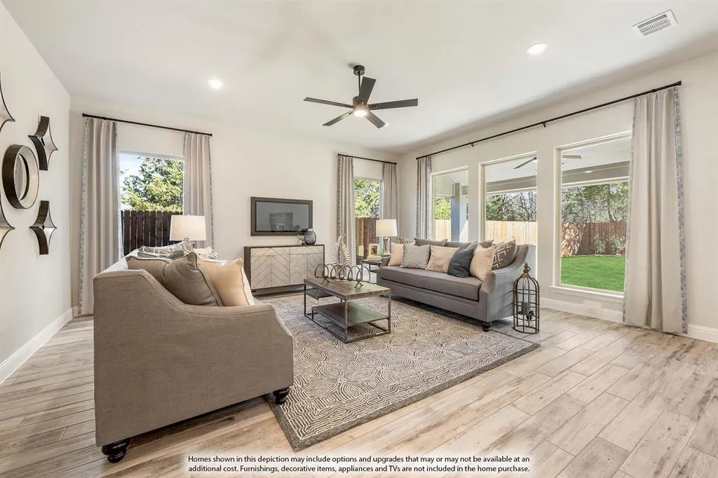 3414 Nightingale Lane