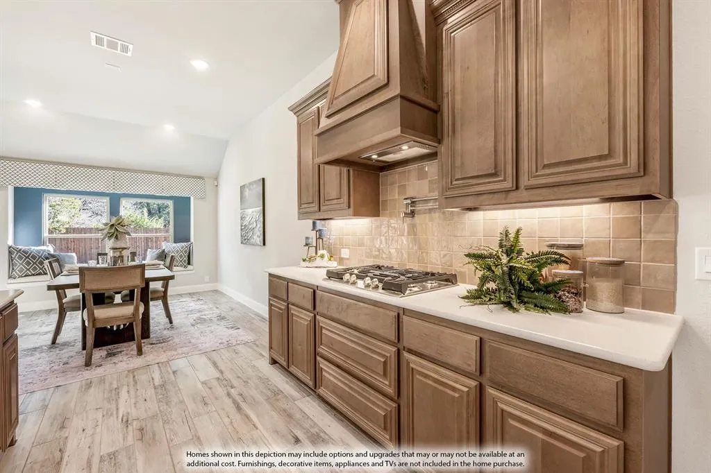 3414 Nightingale Lane