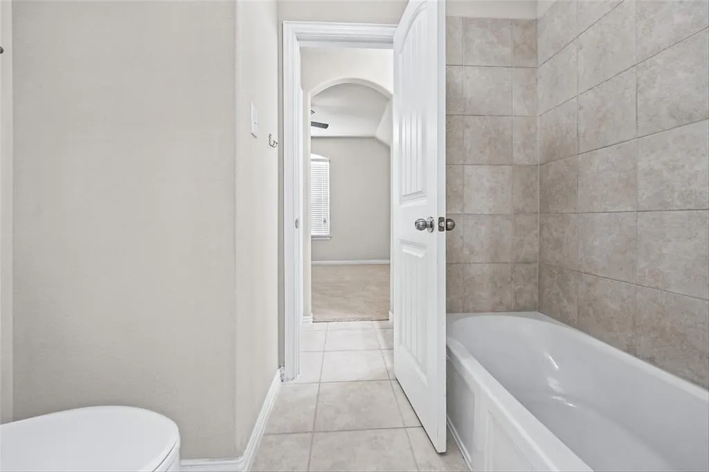 14629 Viking Lane
