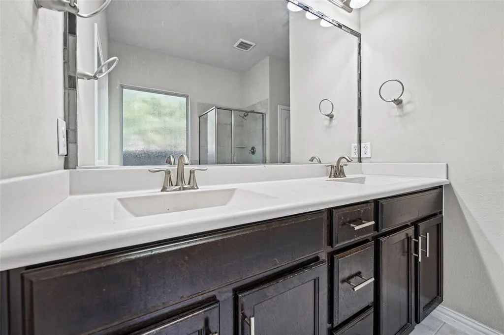 14629 Viking Lane