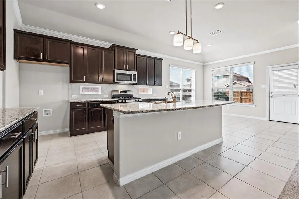 14629 Viking Lane
