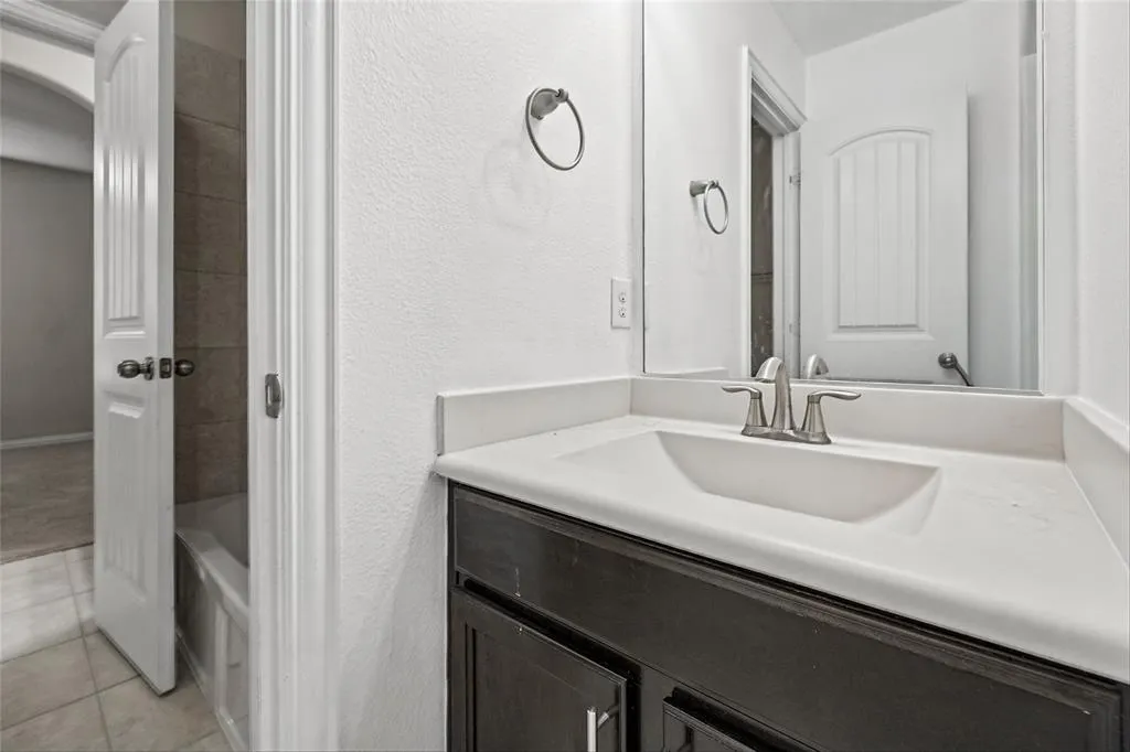 14629 Viking Lane