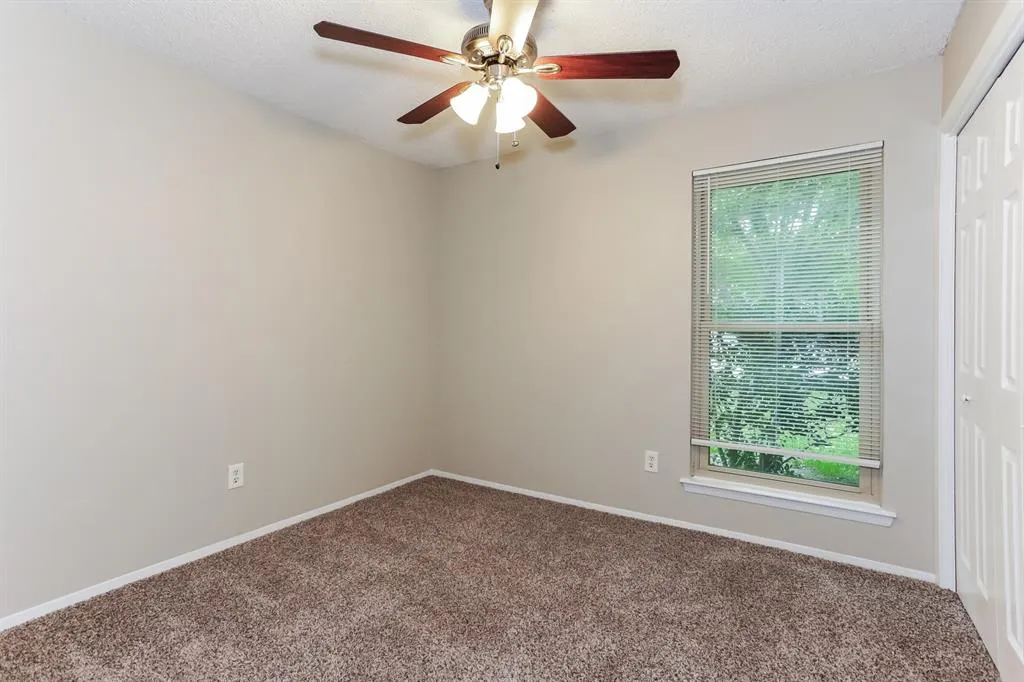 604 Circleview Drive