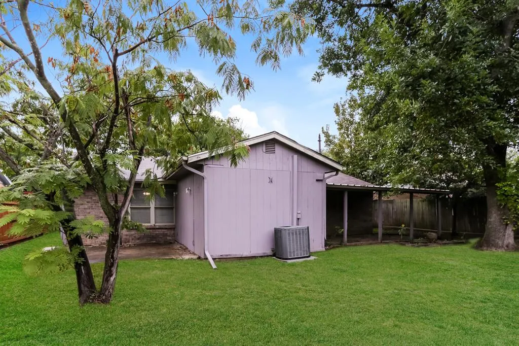 604 Circleview Drive